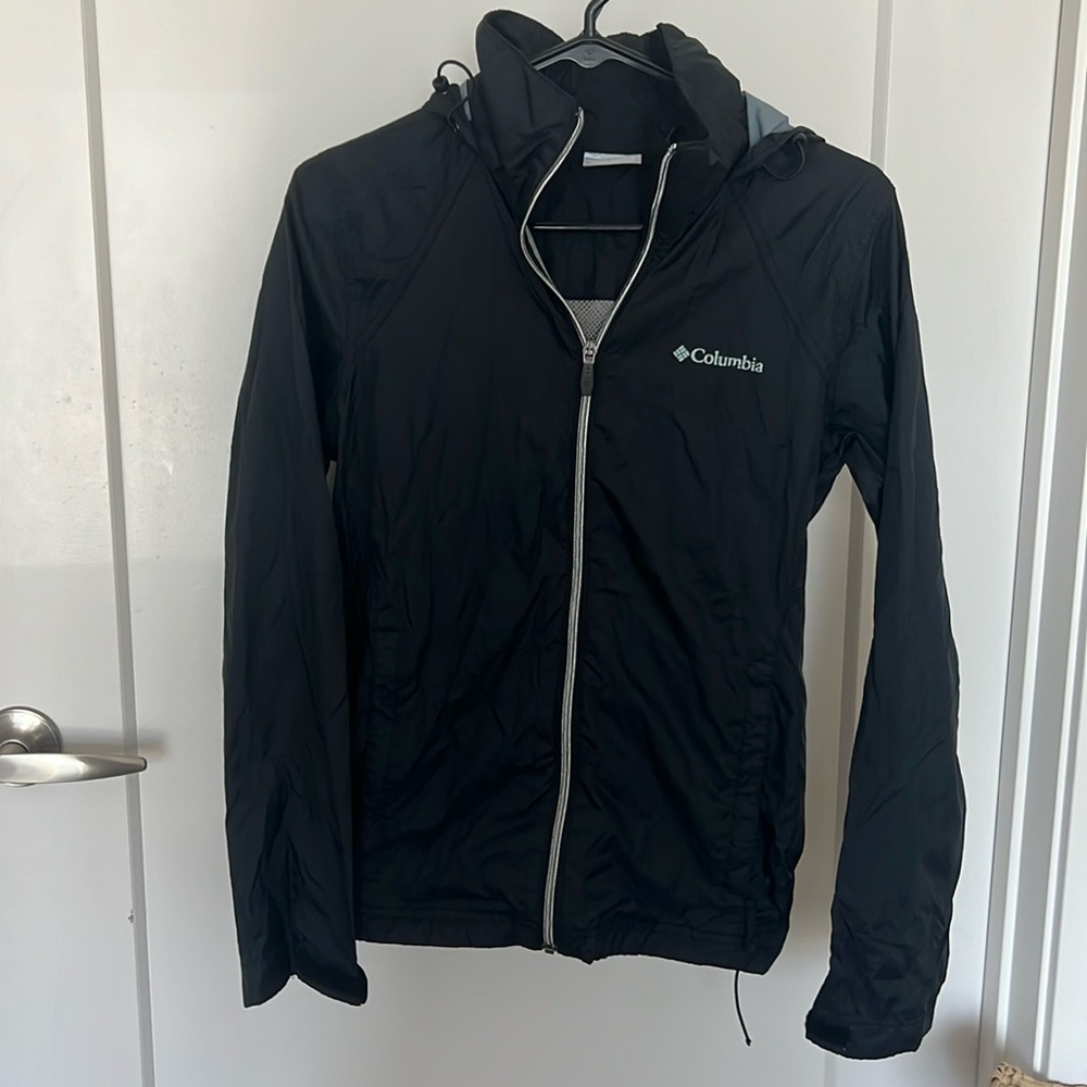 Small Columbia Wind Breaker